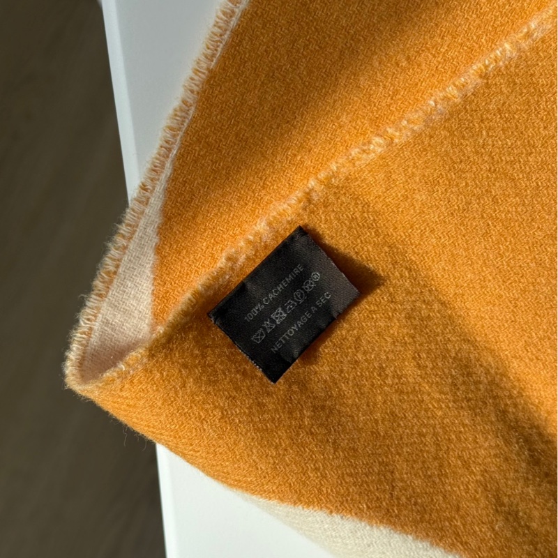 HERMES Casaque Charms muffler 100%羊絨圍巾-2