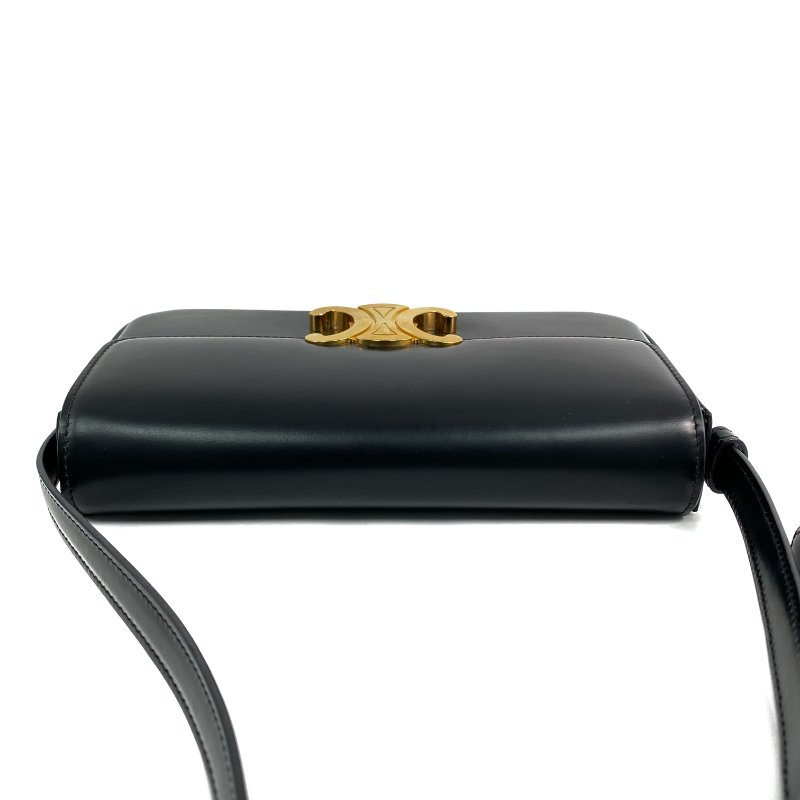 △ Celine 思琳 Black Calfskin Triomphe Shoulder Bag 黑色小牛皮肩背袋 -257021930-5