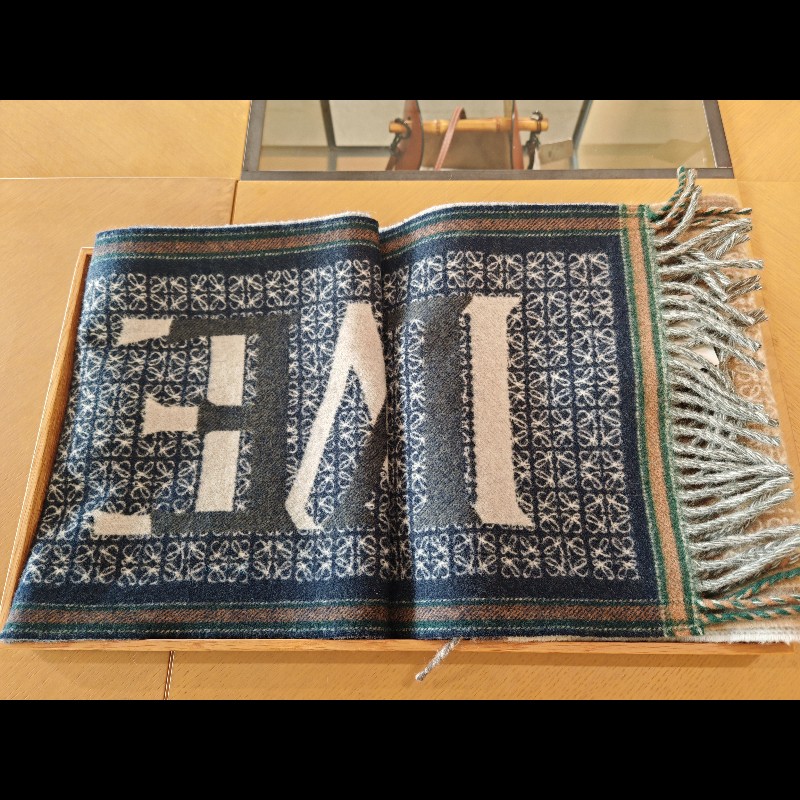 全新 Loewe 羅意威 深藍雙色雙面圍巾 頸巾 scarf F606257X51 羊毛羊絨 連原裝包裝-3
