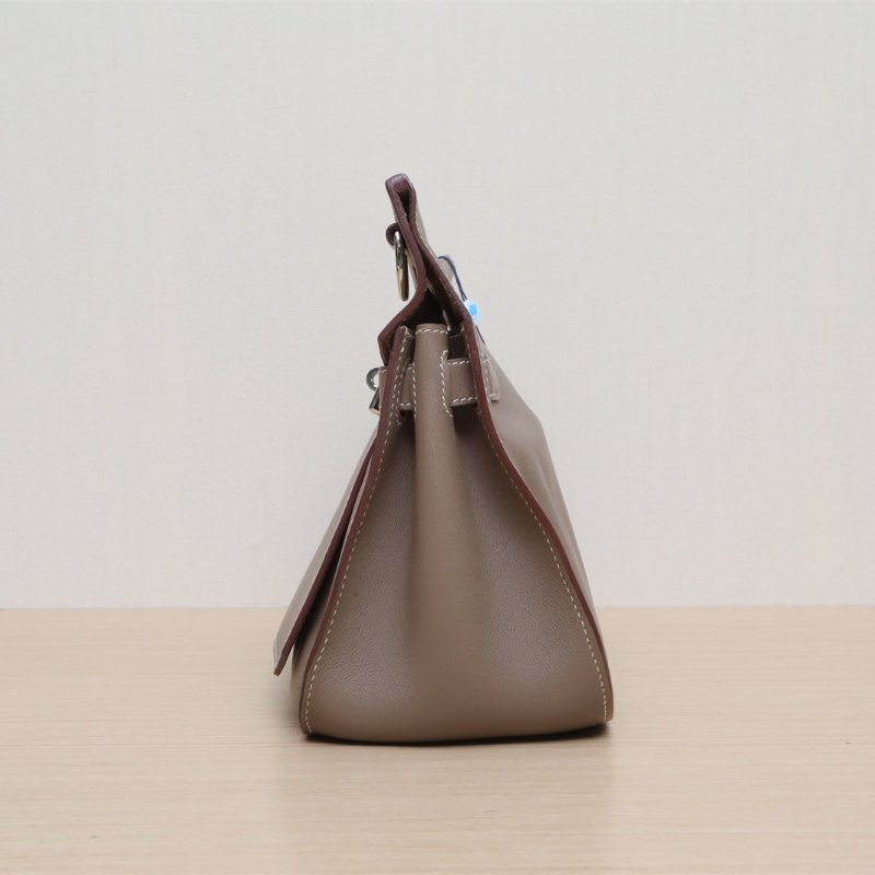 HERMES 吉普賽Jypsiere2818大象灰Swift皮框N銀扣肩背包-4