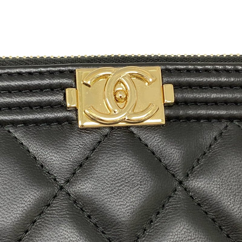 △ Chanel 香奈兒 Black Lambskin Clutch No.22 黑色小羊皮手拿袋 No.22 - 257021829-11