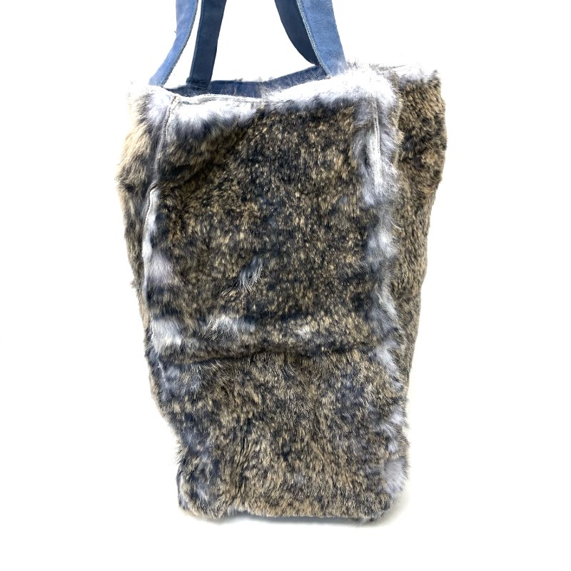 △ Chanel 香奈兒 Blue Rabbit Fur Tote Bag No.5 藍色兔毛托特袋 No.5 -257021578-3