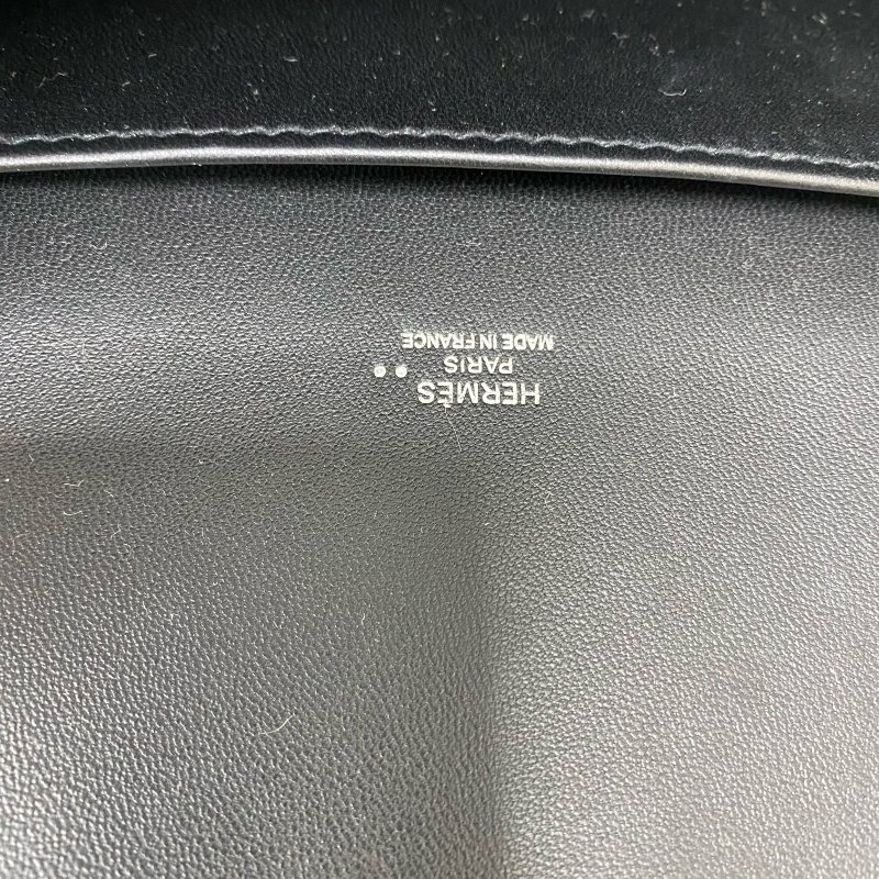 △ Hermes 愛馬仕 Roulis 23 89 Noir Niloticus crocodile skin Palladium-plated Hardware Shoulder Bag Stamp D 黑色尼羅鱷魚皮銀扣肩背袋 D刻 -257021517-17