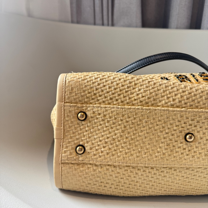 Chanel 限量版拉菲草沙灘包-4