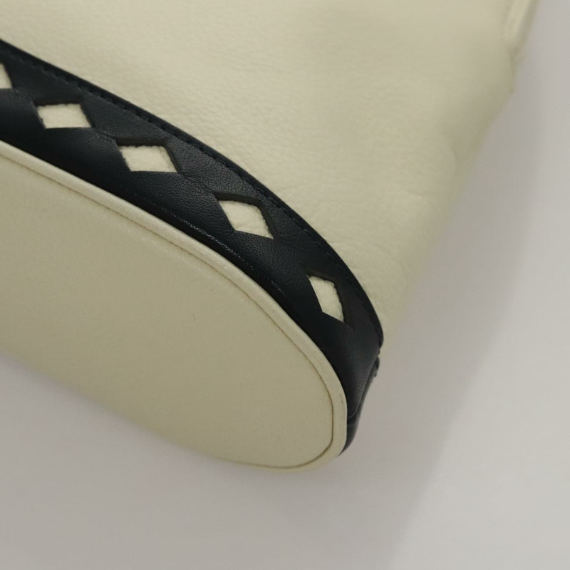 【日本直送】SAINT LAURENT 白色真皮手提包 正品 yk16838-15