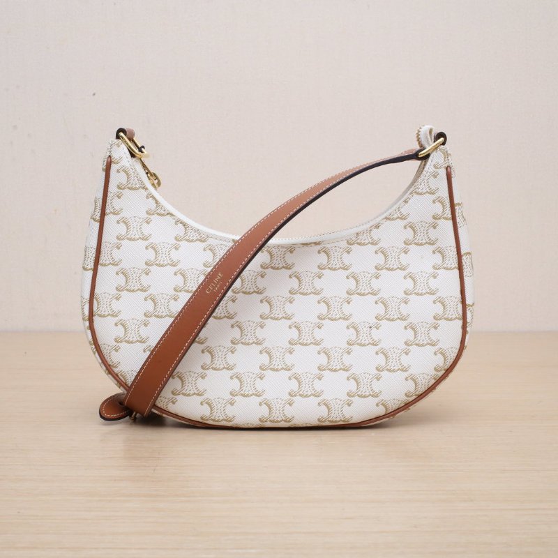 CELINE AVA豌豆包腋下包中號凱旋門印花白色PVC金扣肩背包-1