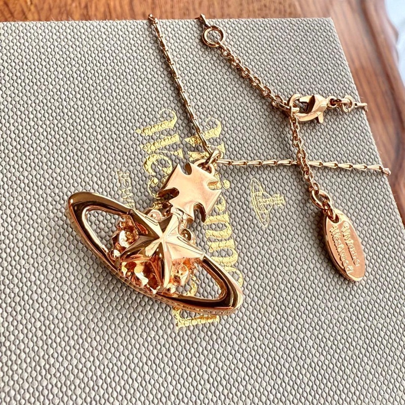 🌷Vivienne Westwood 五星金色項鍊|經典花紋✦fufu style 精品✦ 氣質款|Viviennewestwood項鍊യ-5