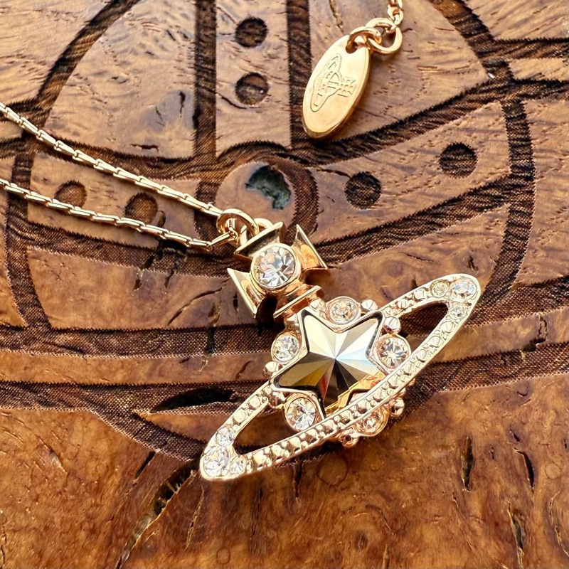 🌷Vivienne Westwood 五星金色項鍊|經典花紋✦fufu style 精品✦ 氣質款|Viviennewestwood項鍊യ-9