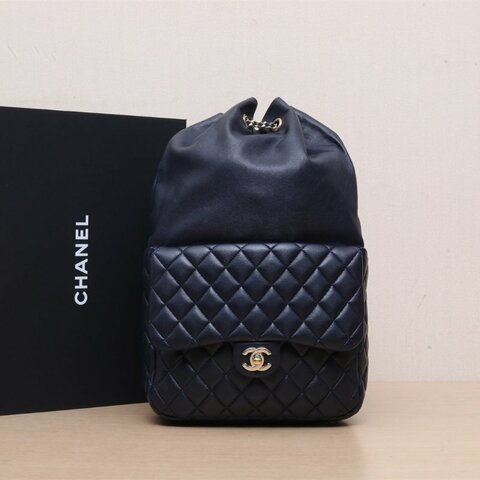 CHANEL 藍色羊皮21開金扣抽繩外側口蓋雙肩包肩背包