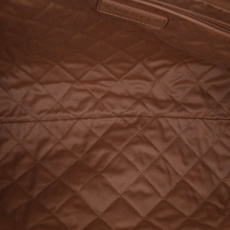 CHANEL 22BagTote托特包中號35奶茶色牛皮晶片開金扣肩背包-3