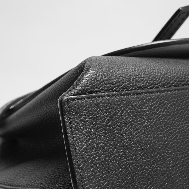 LOEWE Gate top handle - 小號黑-11