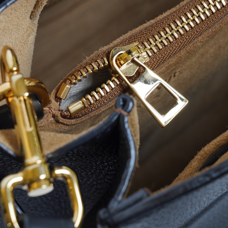 LOEWE Gate top handle - 小號黑-18