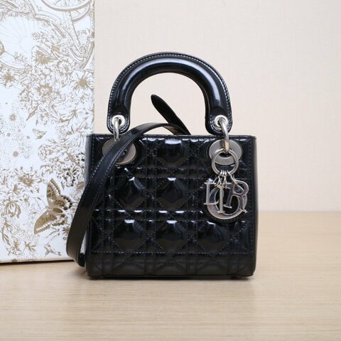 DIOR Lady戴妃包三格皮肩帶黑色漆皮2014銀扣肩背包