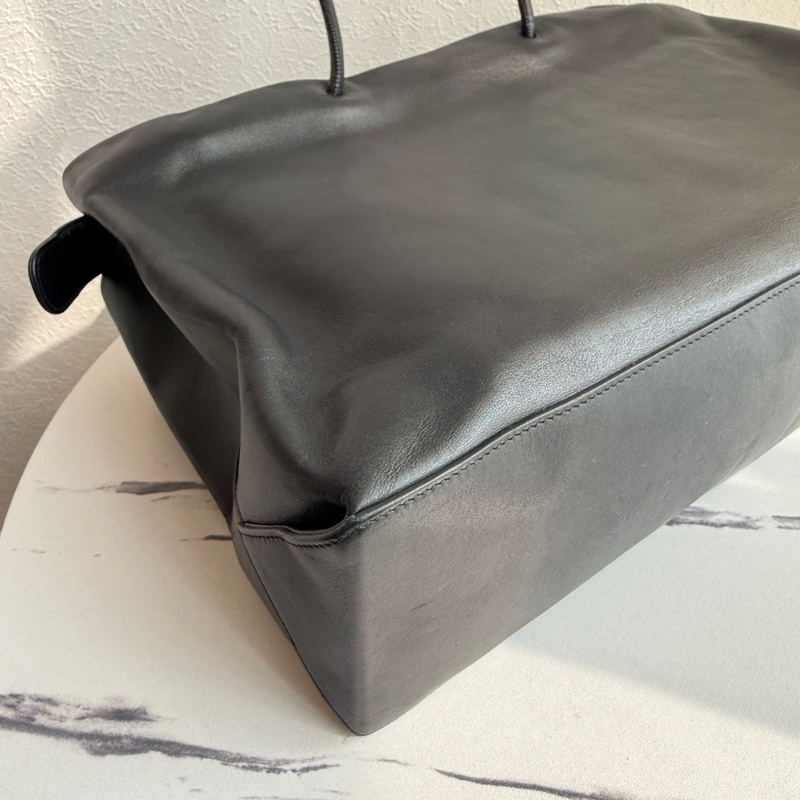 版娘的愛 真的好看的香奈兒 手提肩背包  甜$-6