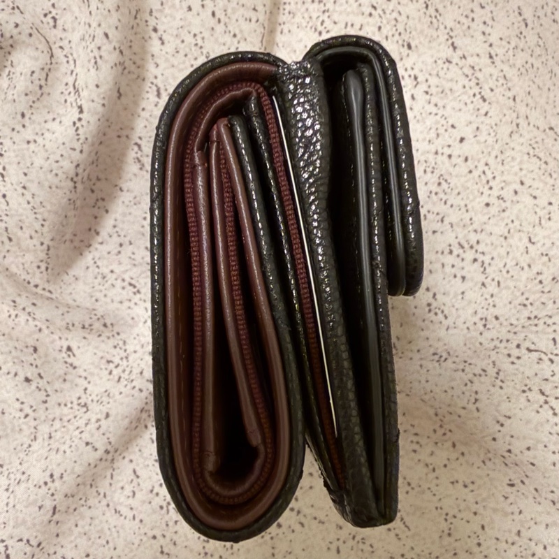 （全新全配）CHANEL 經典口蓋Mini三折短夾 - 黑金-7