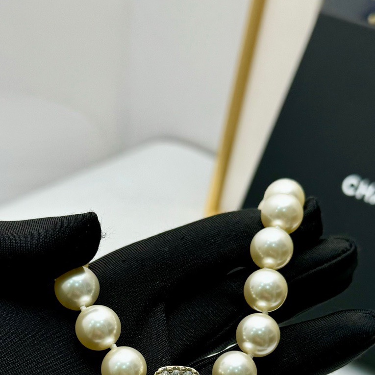 【閒置❤️】 Chanel23S 山茶花 珍珠滿鑽花卉 花盆 盆栽項鍊 Chocker-4