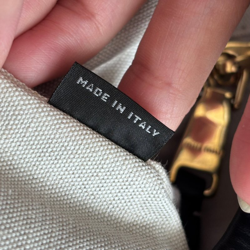 ::miumiu:: IVY 黑色皮革手袋 肩背包-33