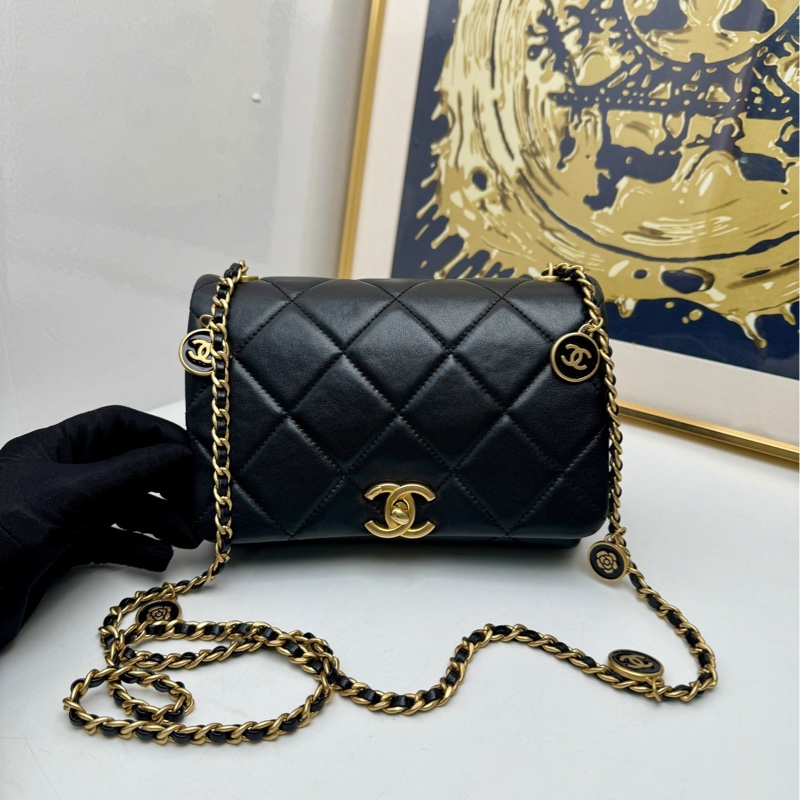 【閒置❤️】 Chanel 24S黑色金幣鏈條肩帶woc包包 斜挎包 金幣山茶花口蓋包-0