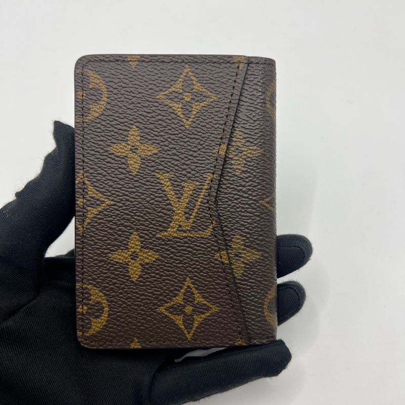 LV/路易威登卡包-1