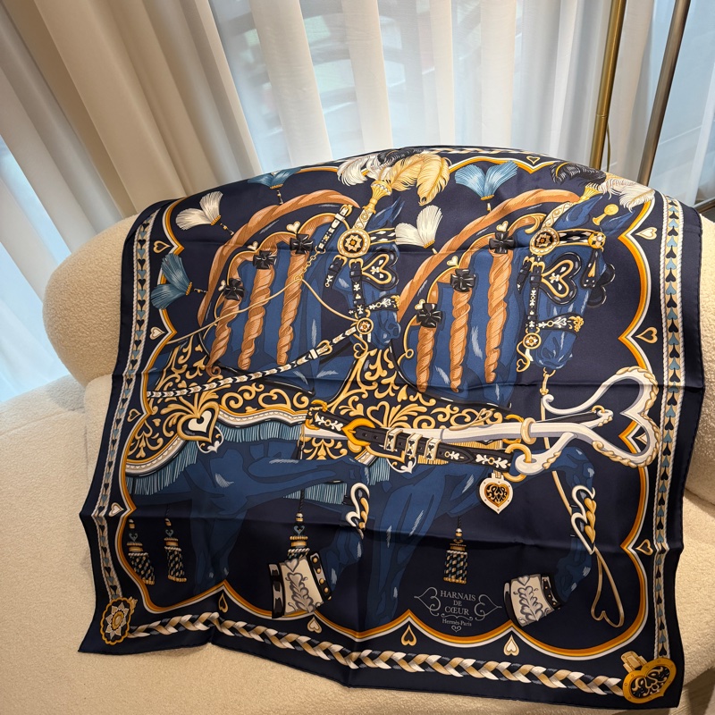 Hermes 心形輓具絲巾 🩵全新💙-2