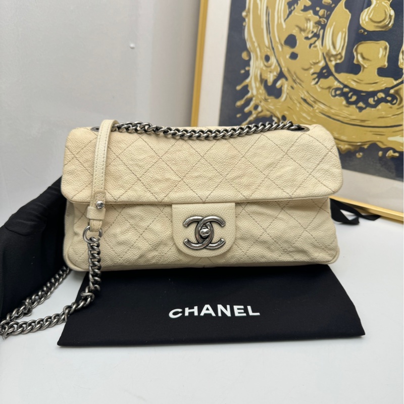 【閒置❤️】 Chanel 季節款CF 米白色荔枝牛皮 做舊風格 可單肩斜挎-0