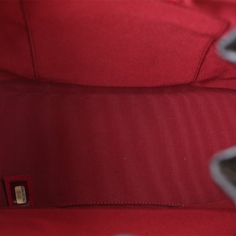 CHANEL GABRIELLE流浪雙肩包中號25黑色牛皮28開金銀扣肩背包-2