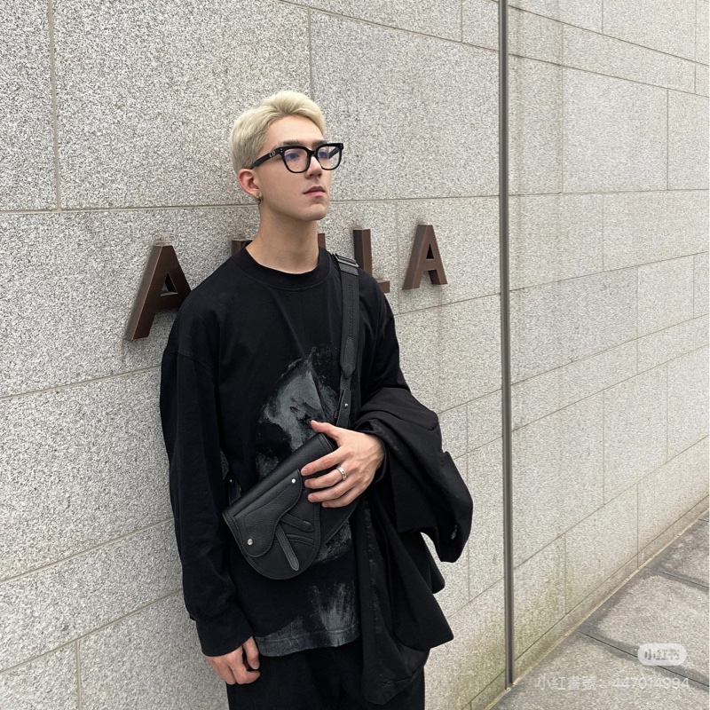 DIOR 迪奧 Saddle 黑色粒面 南柱赫 馬鞍包 胸包 腰包 肩背包 側背包 斜背包-5