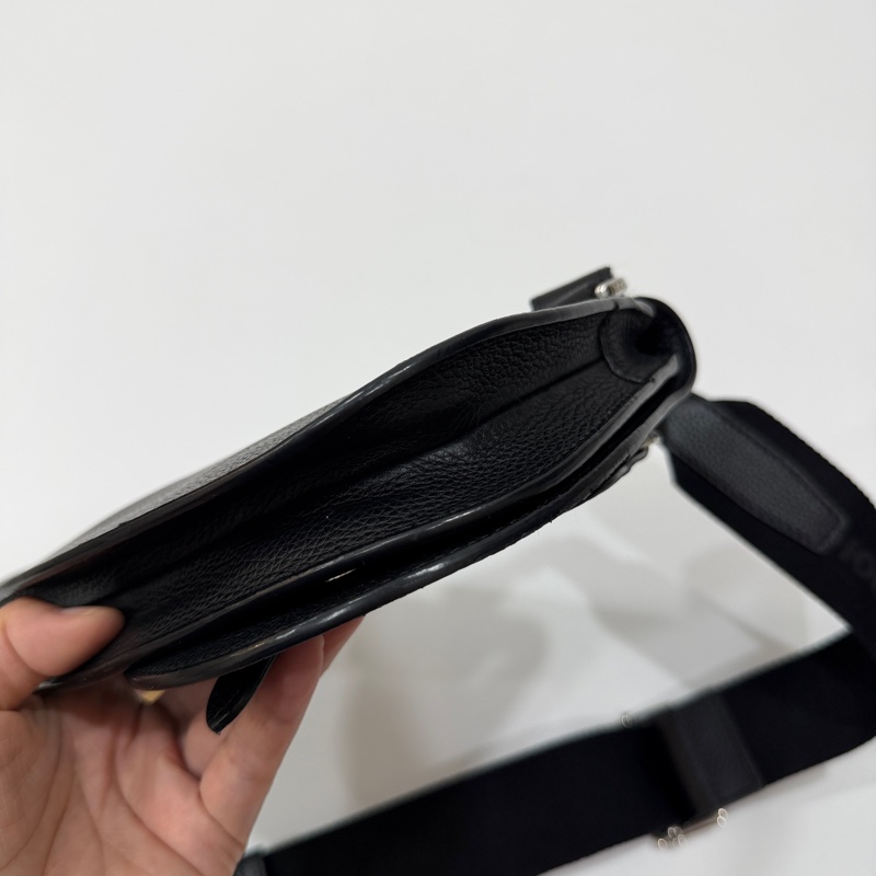 DIOR 迪奧 Saddle 黑色粒面 南柱赫 馬鞍包 胸包 腰包 肩背包 側背包 斜背包-25