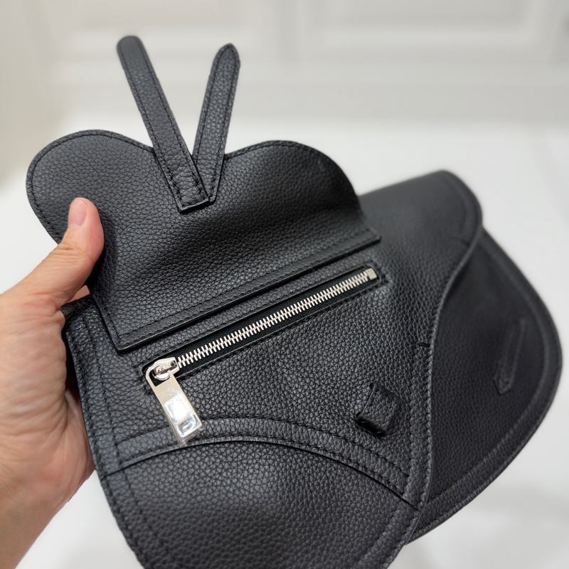 DIOR 迪奧 Saddle 黑色粒面 南柱赫 馬鞍包 胸包 腰包 肩背包 側背包 斜背包-28