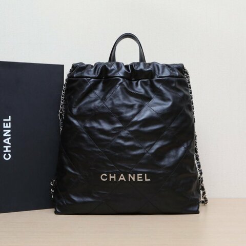 CHANEL 22Bag帶手柄雙肩包大號34黑色牛皮晶片開銀扣肩背包