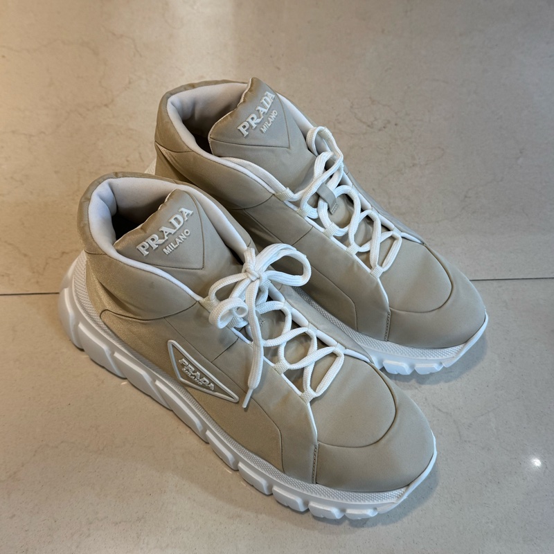 prada卡其色高筒休閒鞋👟38.5-0