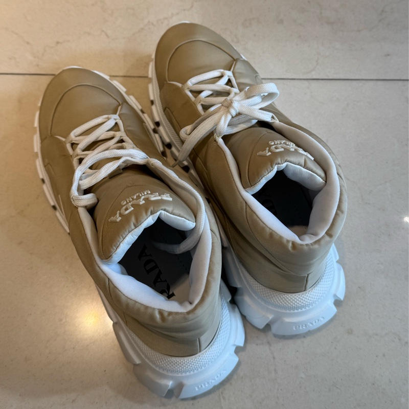 prada卡其色高筒休閒鞋👟38.5-1