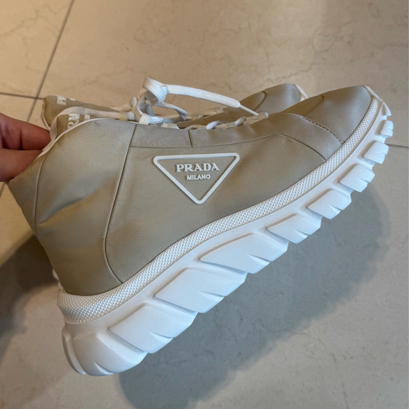 prada卡其色高筒休閒鞋👟38.5-3