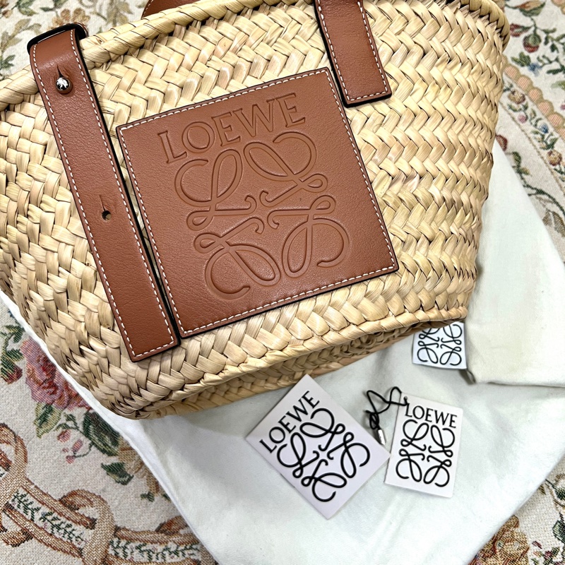 Loewe草編包-小-5