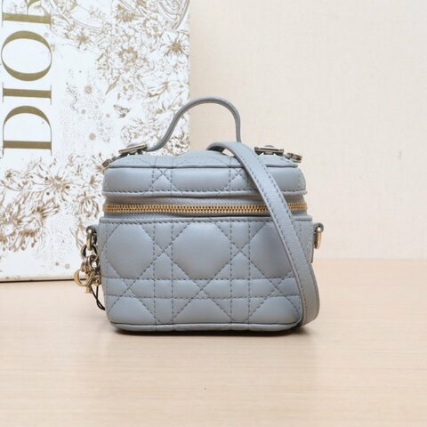 DIOR Lady戴妃Vanity化妝包超迷你11霧霾藍羊皮淺金扣2021藤格紋肩背包