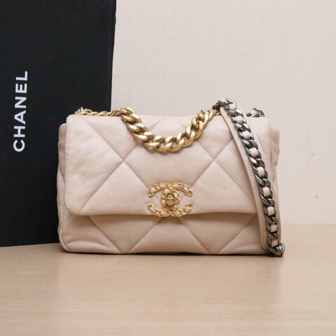 CHANEL 19BAG口蓋包小號26奶茶色羊皮29開金銀扣肩背包