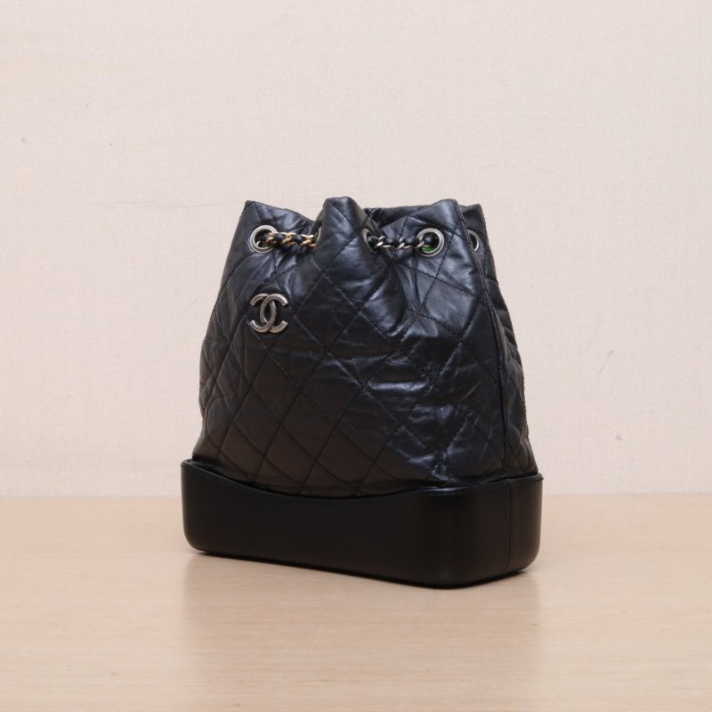 CHANEL GABRIELLE流浪雙肩包小號22.5黑色牛皮27開金銀扣菱格紋肩背包-3