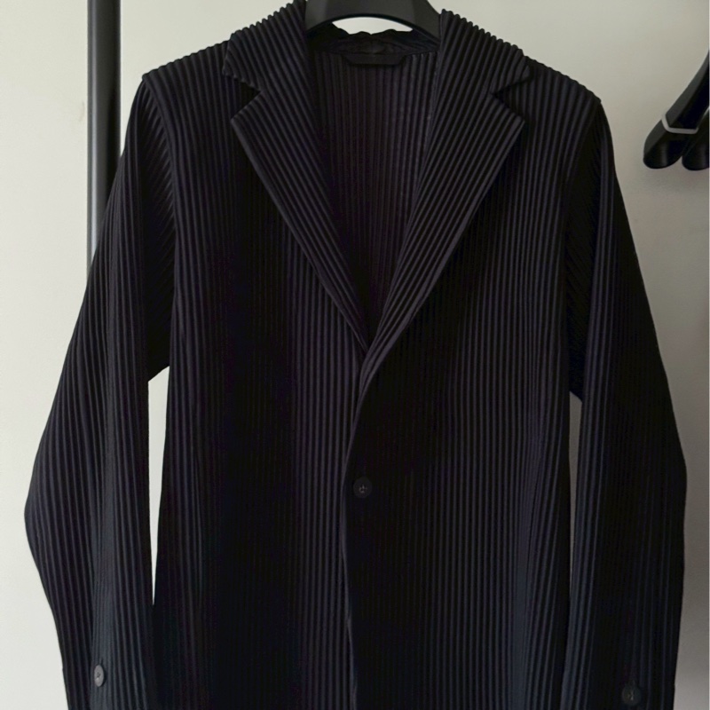 Homme plisse 黑色西裝外套-0