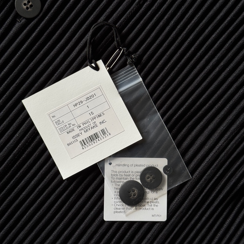 Homme plisse 黑色西裝外套-6