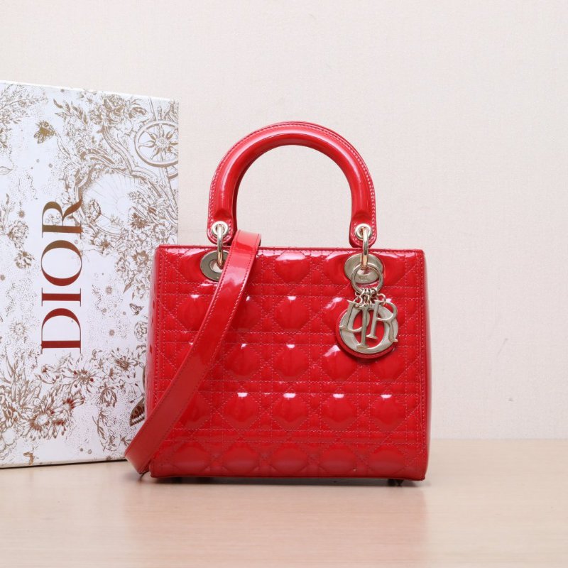 DIOR Lady戴妃包五格紅色漆皮金扣2016肩背包-0