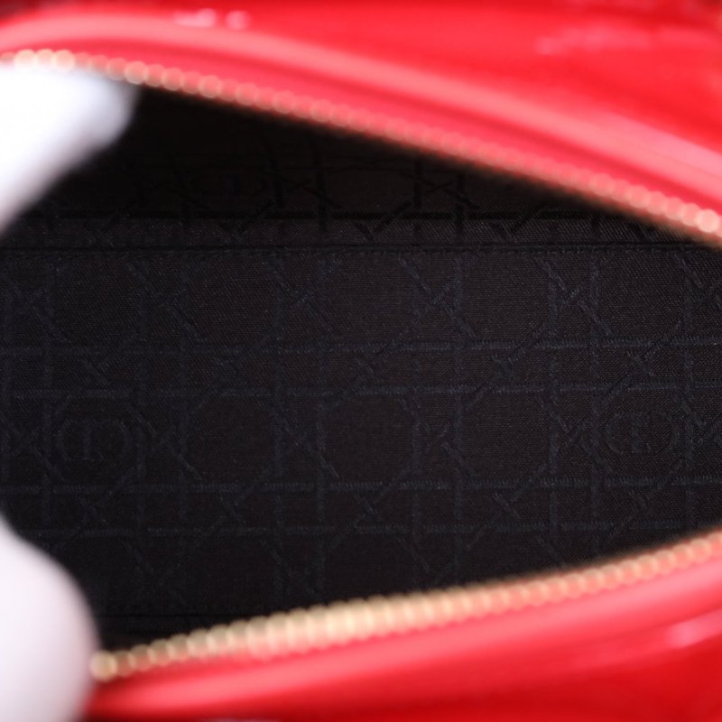 DIOR Lady戴妃包五格紅色漆皮金扣2016肩背包-3