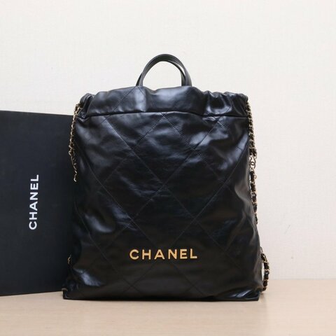 CHANEL 22Bag帶手柄雙肩包大號34黑色牛皮晶片開金扣肩背包