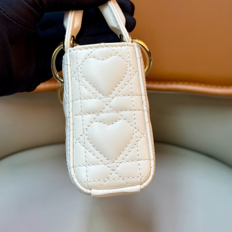 Dior/迪奧D-joy愛心橫版戴妃mini迷你白色羊皮金扣 單包無肩帶-3