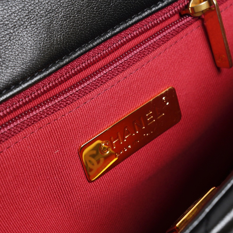 CHANEL 19 Bag 菱格紋羊皮手提肩背包 26 - 黑金-19