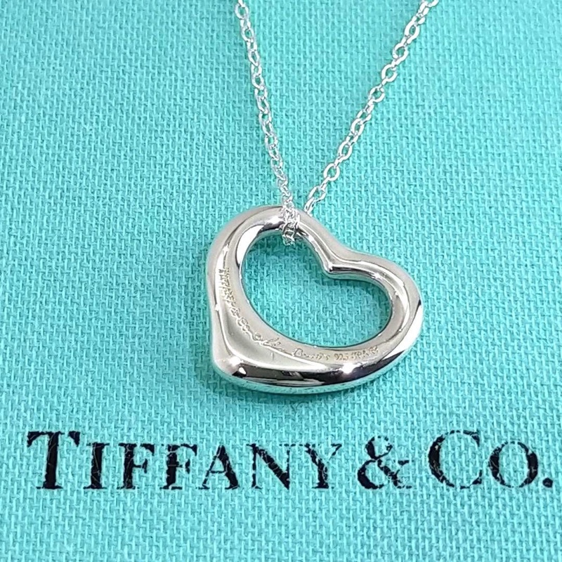 🌷Tiffany9成新愛心項鍊 |經典花紋✦fufu style 精品✦ 氣質款|蒂芬妮愛心項鍊-3