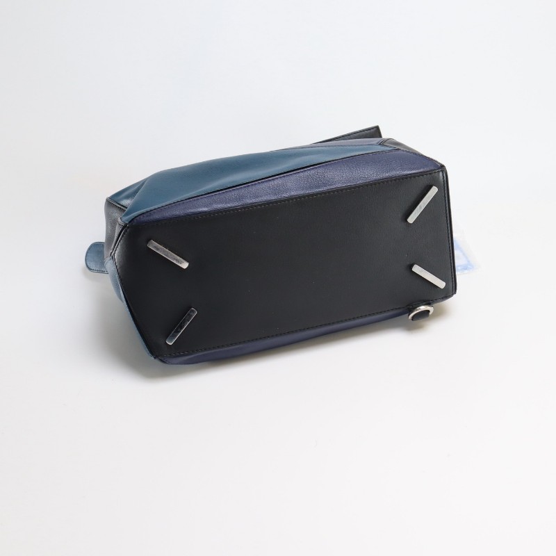 Loewe Puzzle中號幾何藍色拼色 經典牛皮 肩背包斜背包-4