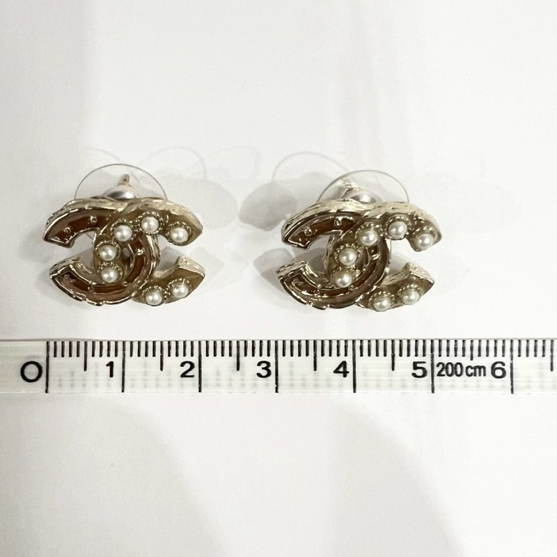 【美收精品】CHANEL 小珍珠雙C耳環 4-350-7