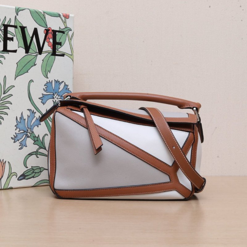 LOEWE Puzzle24幾何包小號拼色牛皮肩背包-0