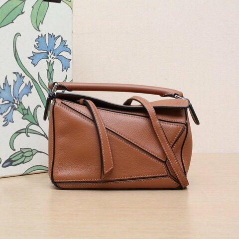 LOEWE Puzzle18幾何包迷你MINI棕色牛皮肩背包