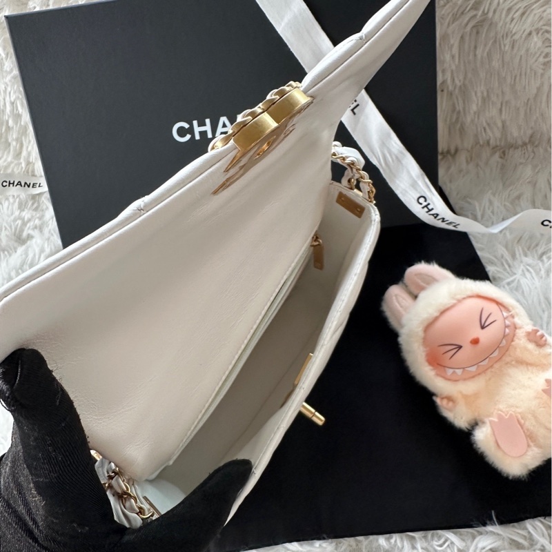 【配件:防塵袋 💕】Chanel 23k 19bag系列 寬鏈條豆腐包 Hobo包 白金-6